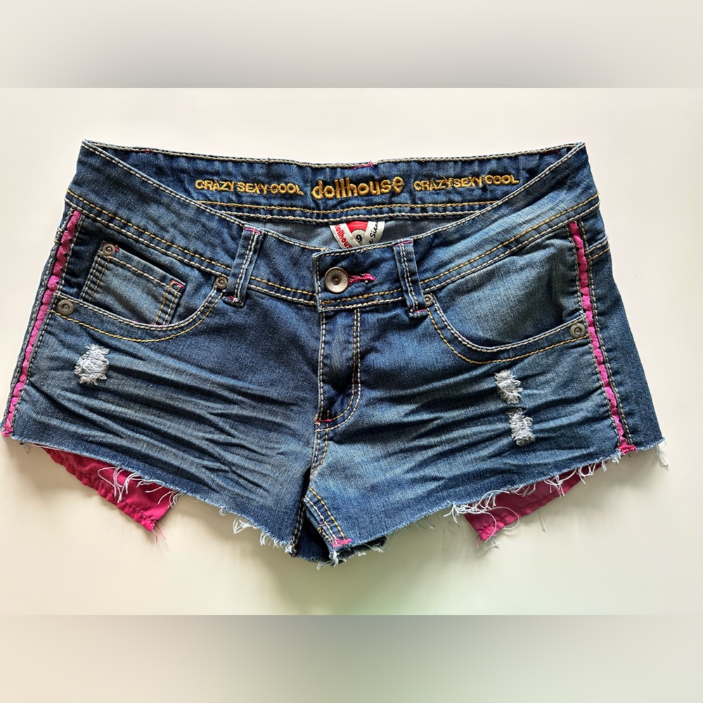 Dollhouse Jean Shorts very Low Waist